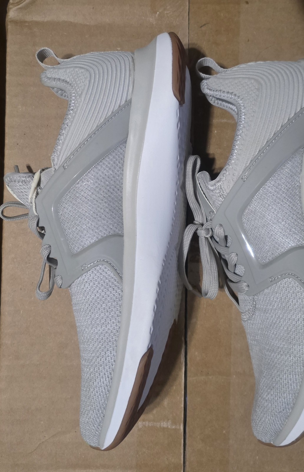 Freely Women’s Cassie Shoes Size 9 Women’s NWT Gray Sneakers