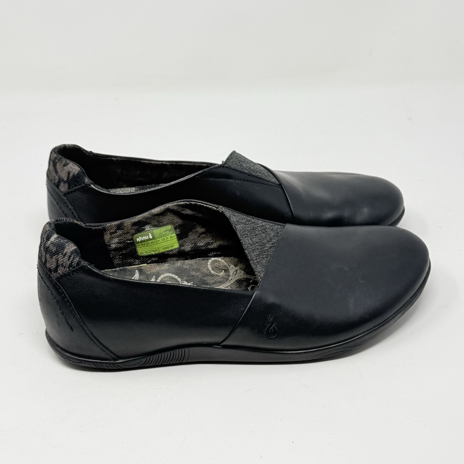 Ahnu Tola Slip On Shoes Womens 9.5 Black Leather Casual Comfort Walking Office