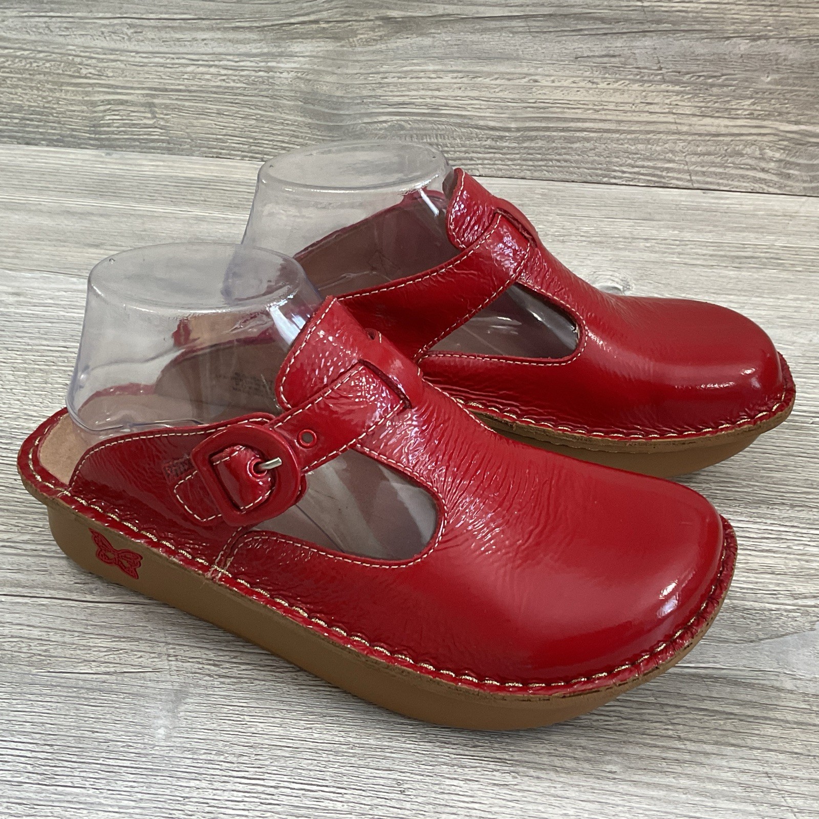Alegria ALG-104 Womens 37 EU 7-7.5 US Red Patent Leather Buckle Mules Clogs