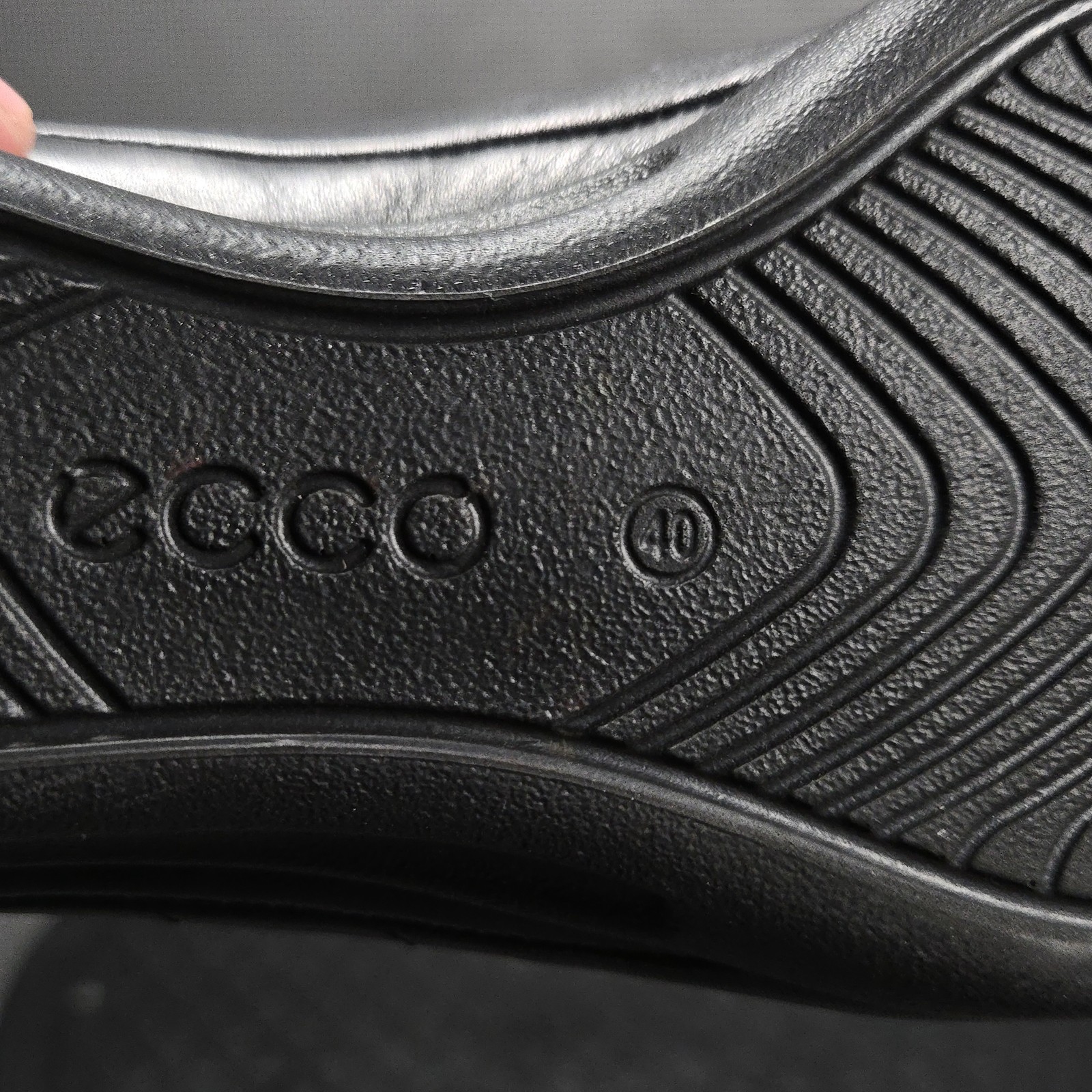 ECCO Shoes Womens Size 9.5 Black Leather Hook Loop Walking Comfort Sneakers