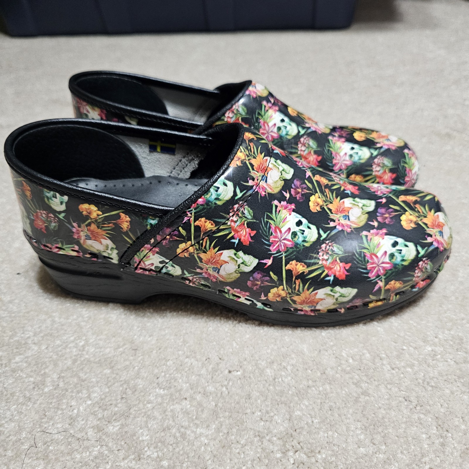 Björk Professional Floral Skull Leather Clogs Size 39/40