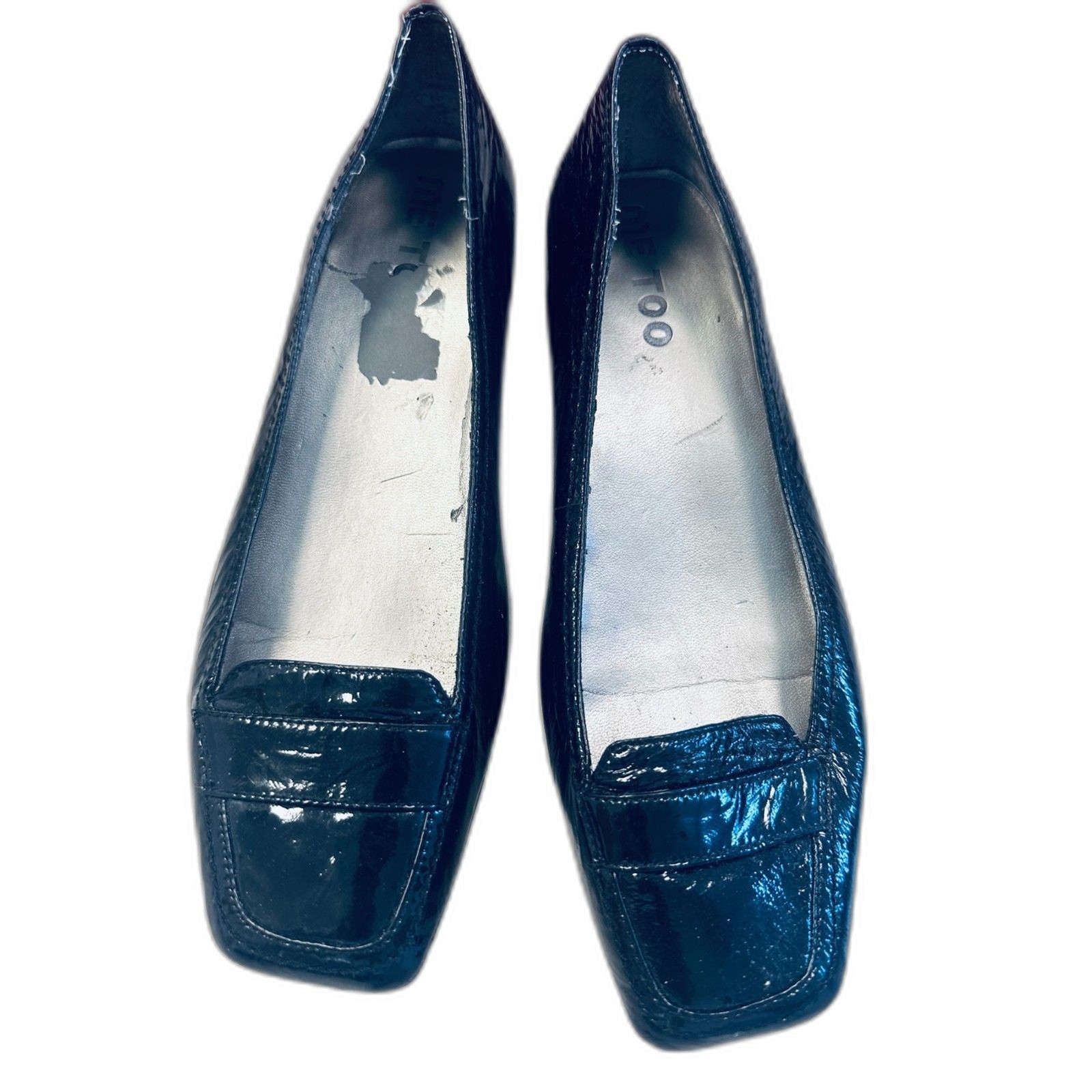 Me Too Abby Classic Preppy Chic Leather Textured Square Toe Mini Heel Loafer 8