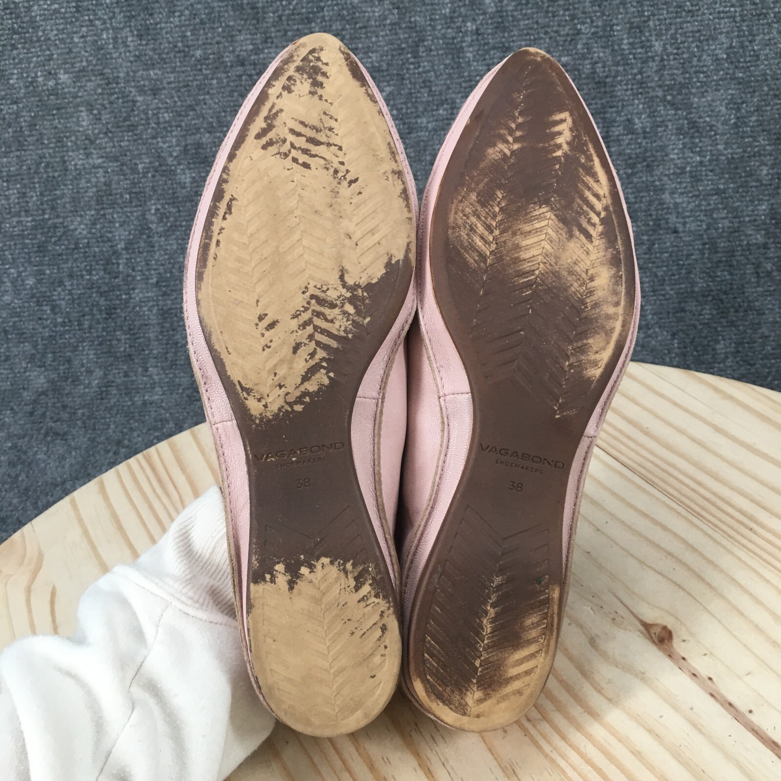 Vagabond Shoemakers Shoes Womens 38 Almond Toe Flats Casual Pink Leather Slip On