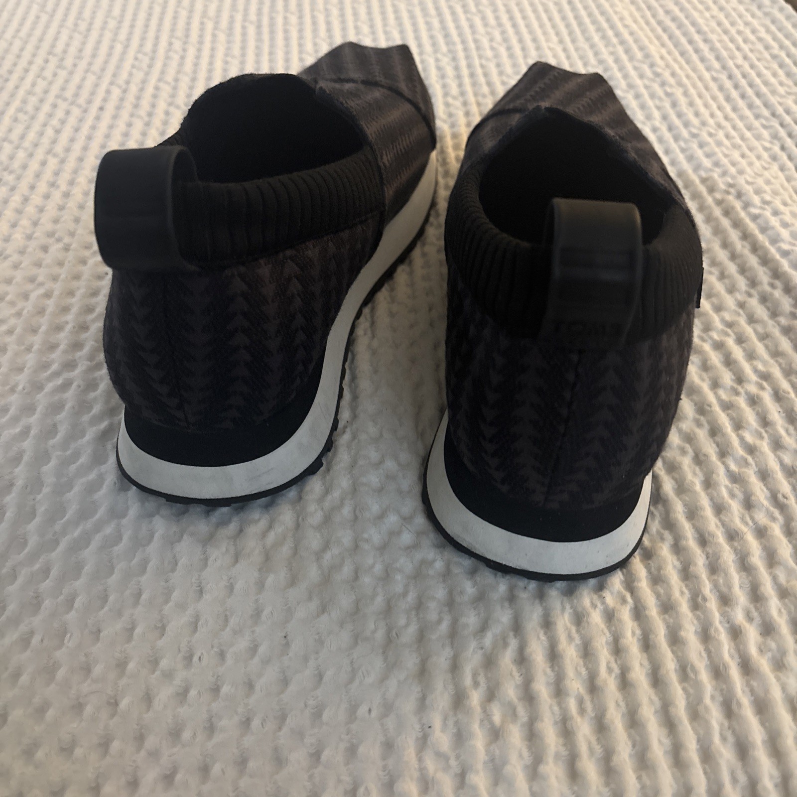 Toms Women’s Resident 2.0, Black,Slip-On Sneakers Size 10 Brand New No Box