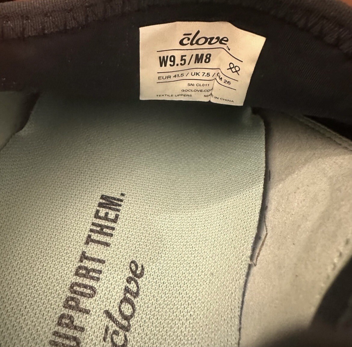 Clove Ombré Sole Unisex Nursing Shoes Women Size 9.5 Men Size 8