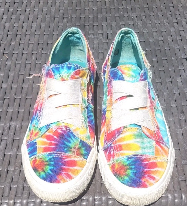 Blowfish $48 Malibu Summer Multi Colored Slip on Sneakers Sz 9