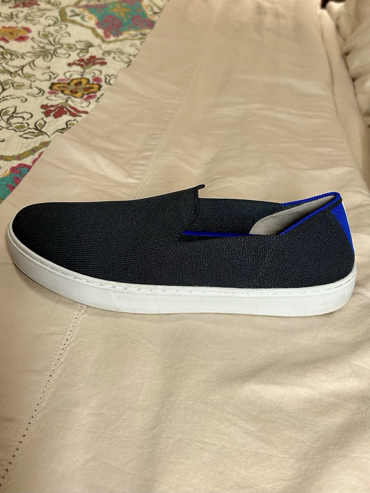 Rothy’s Slip On Women’s Sneakers Navy Blue Knit Size 9 Sustainable Shoes