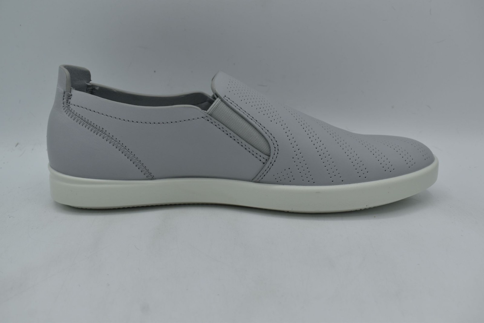 ECCO EU 41 US 10-10.5 Travel Perforated Concrete Leather Slip On Sneakers Shoes