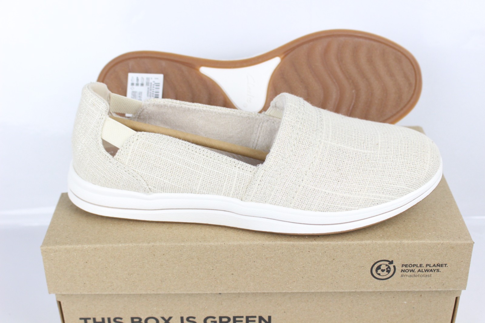 Clarks Women’s Breeze Step II Slip On Comfort Shoes Natural Interest 261 72779