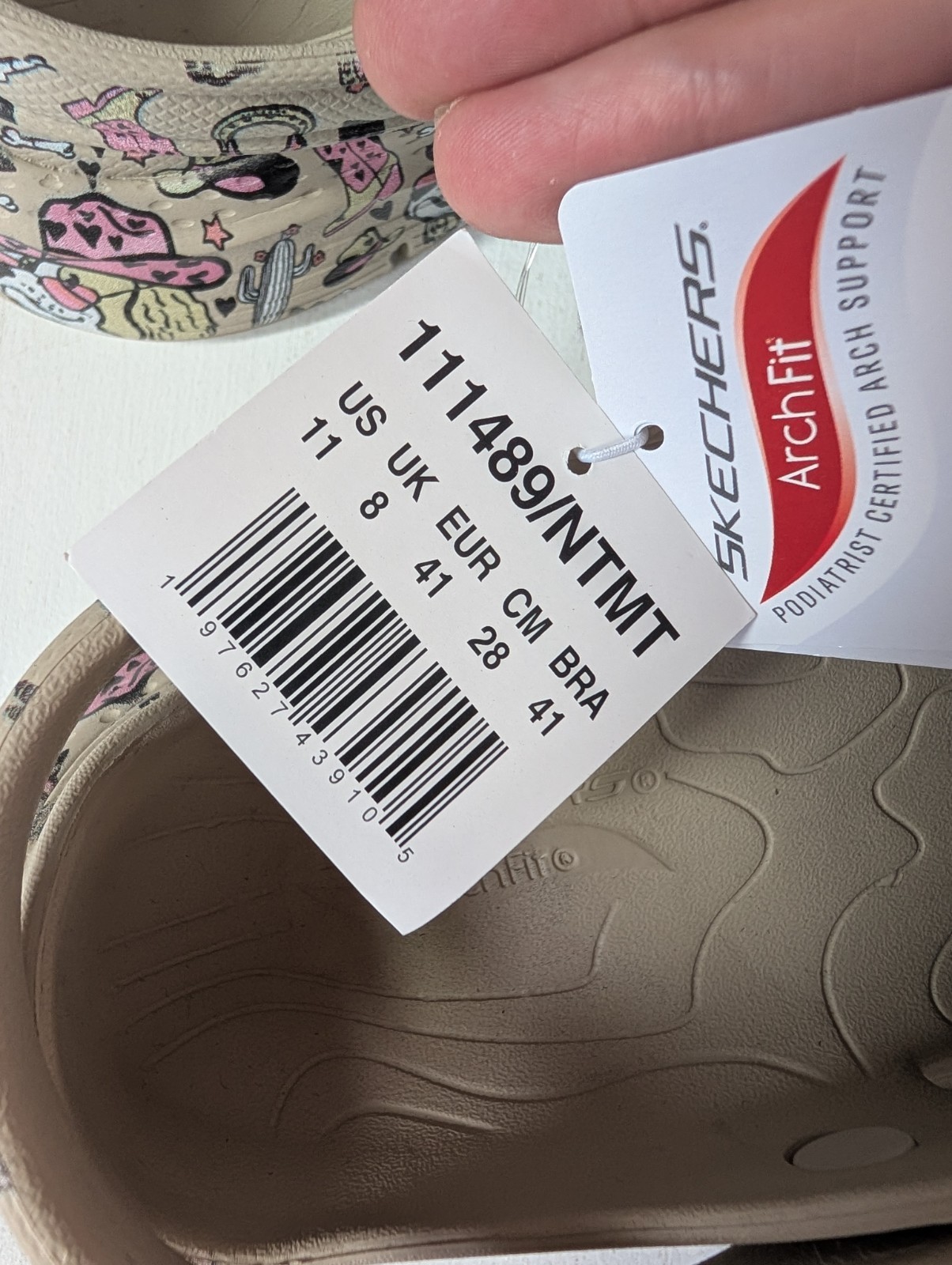 Sketchers ArchFit Foamies Western Dog Cowboy Hat Print NWT Size 11 W Comfort