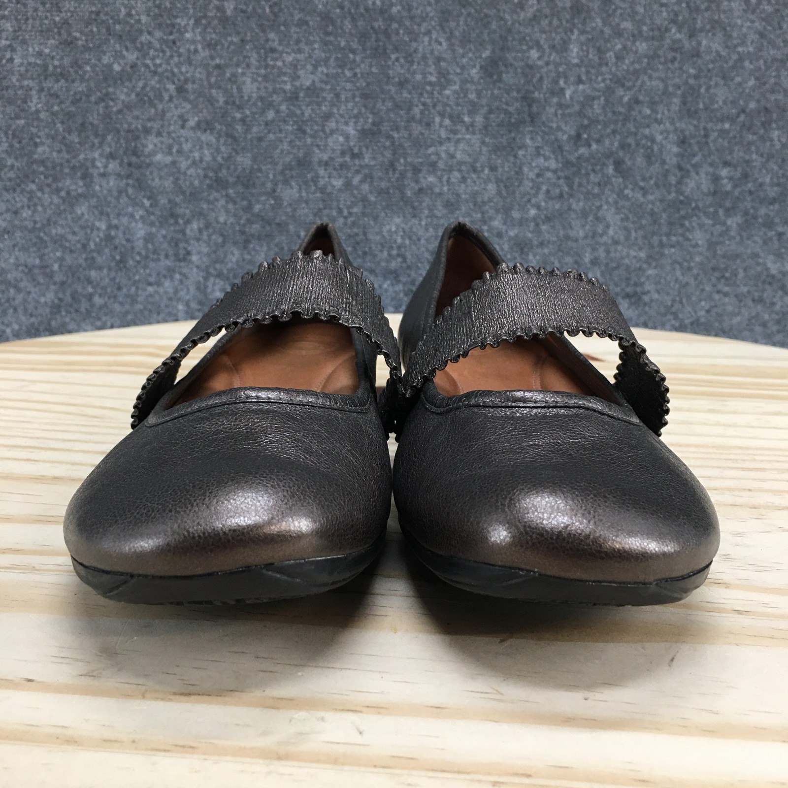 Nature Shoes Womens 9 M Seymore Mary Jane Bronze Metallic Leather Comfort Low
