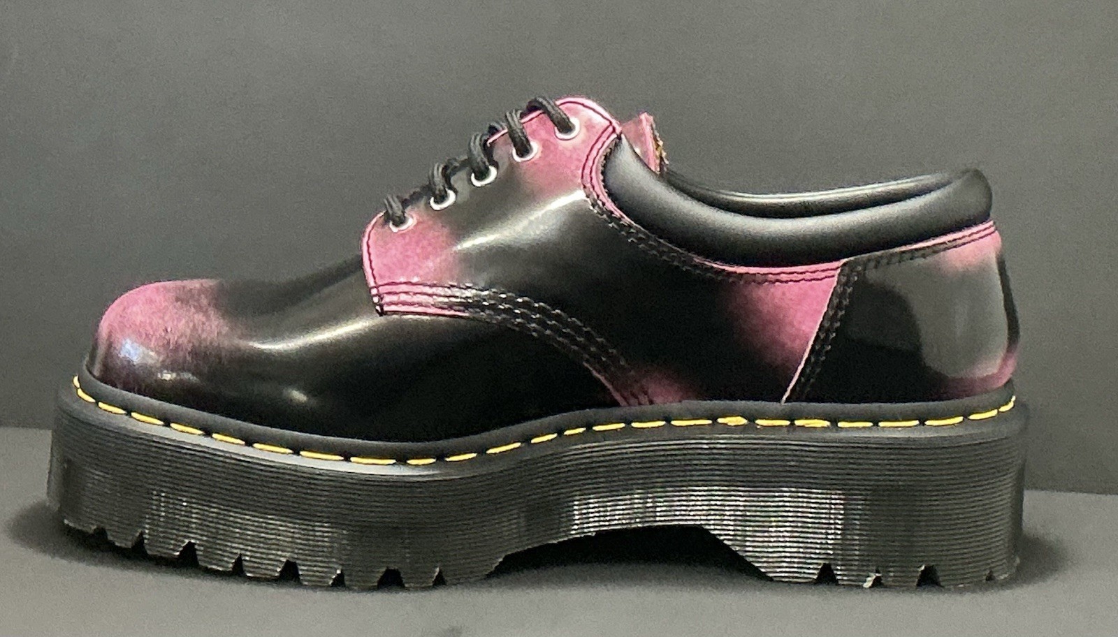 Dr. Martens 8053 Arcadia Leather Quad Platform Shoes Sz 10W/9M Black/Pink *NWD*