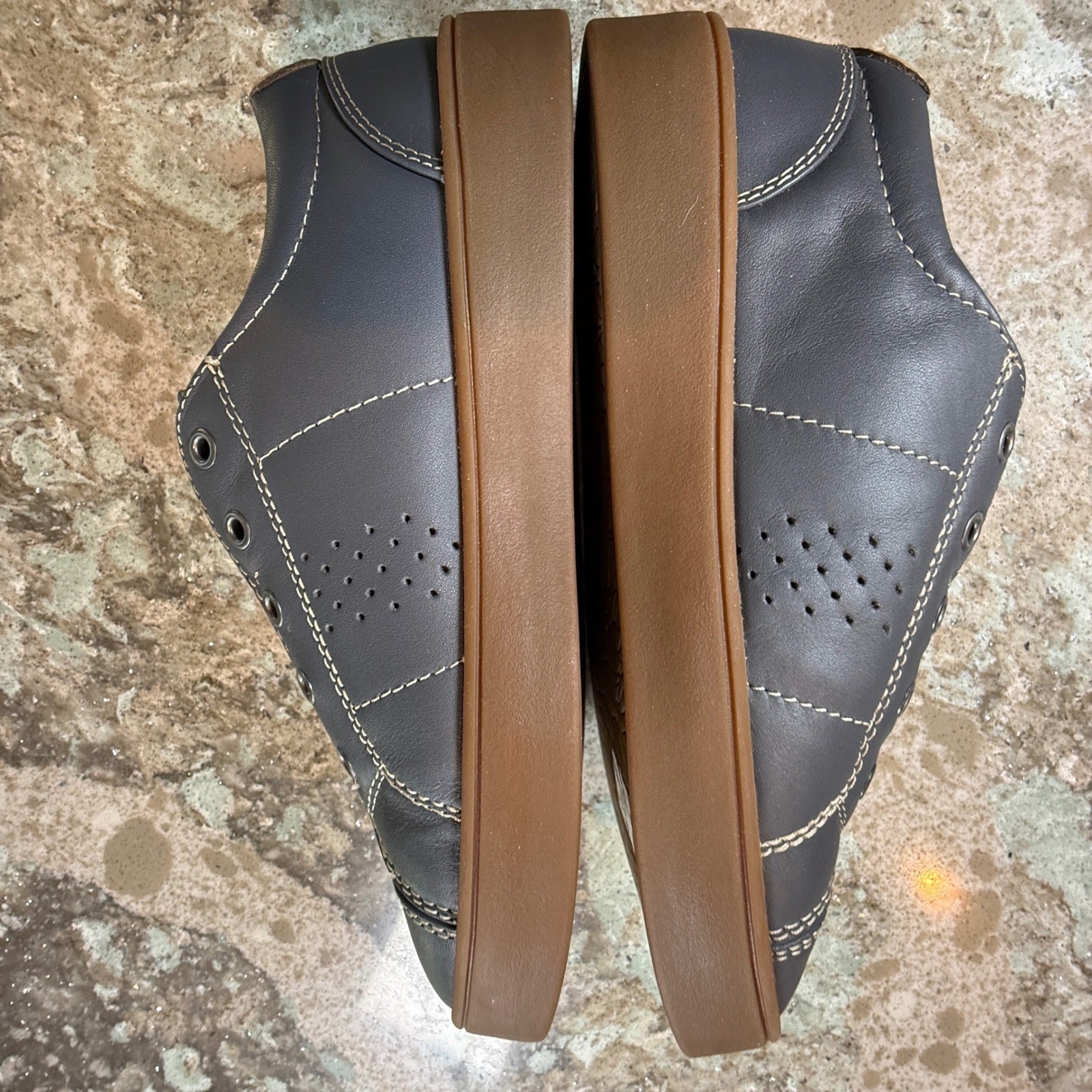 NWOT Spenco Womens Gray Slip On Leather Sneakers Wide Fit Size 6.5 Orthodic Shoe