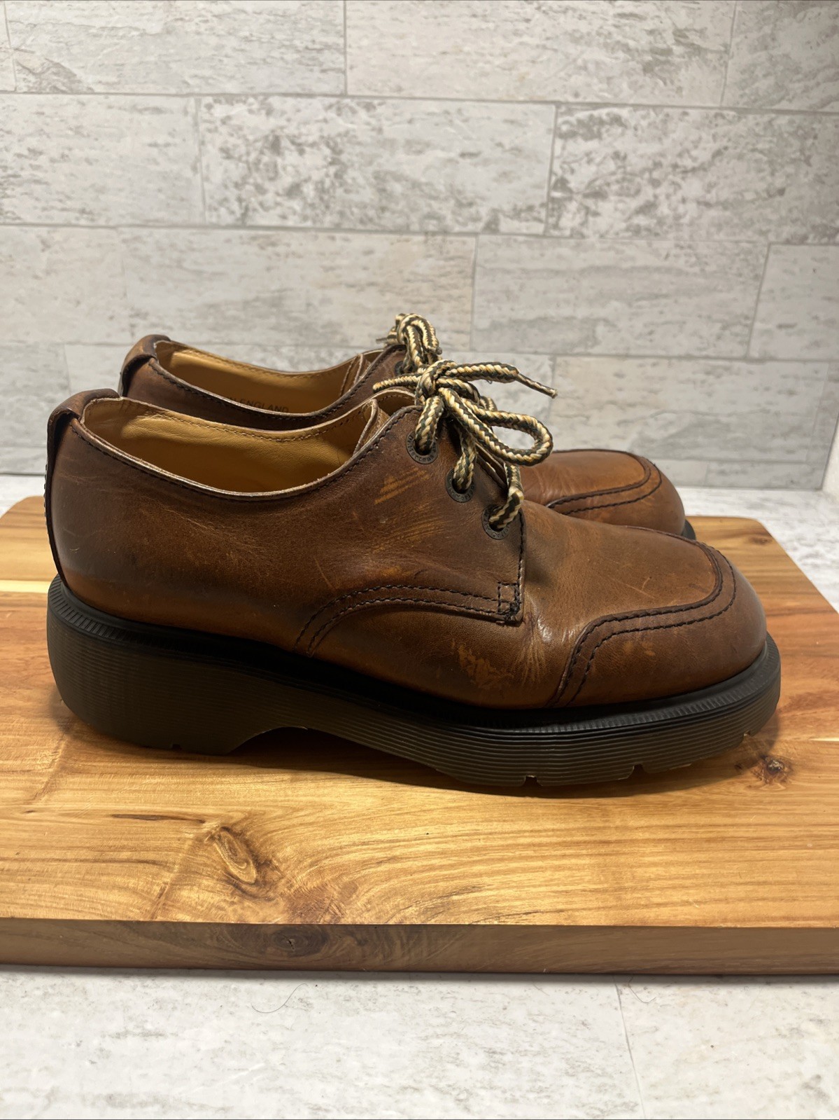 Vtg Doc Martens Shoes UK 6 US 8 Women Leather Y2K England Chunky Platform 8426