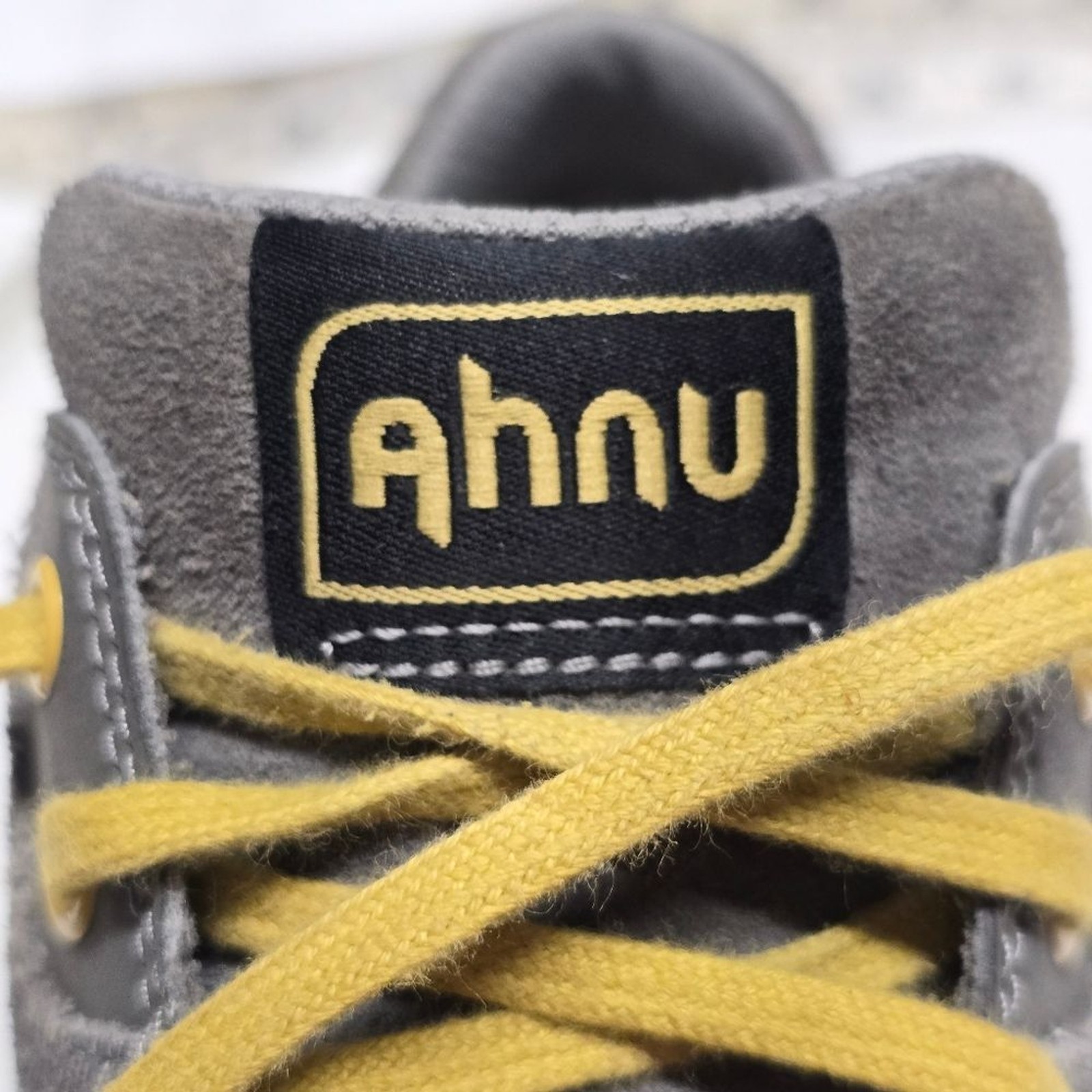 Ahnu Noe Gray Grey Genuine Leather Lace Up Casual Sneakers Women’s 7.5