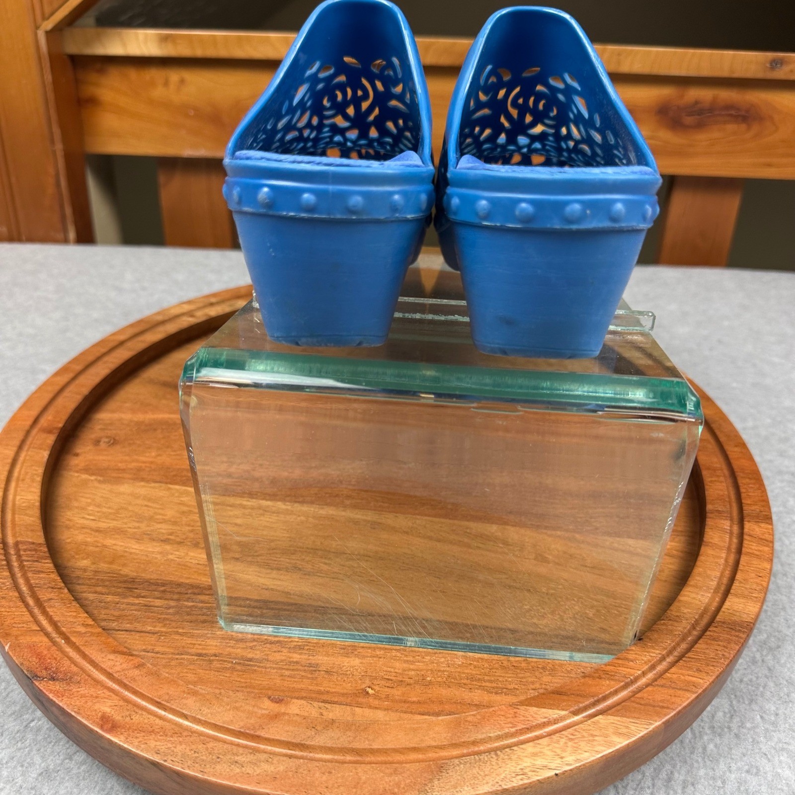 Dansko Blue Rubber Laser Cut Filigree Clogs Mules Womens Size 39 EU 8.5-9 US