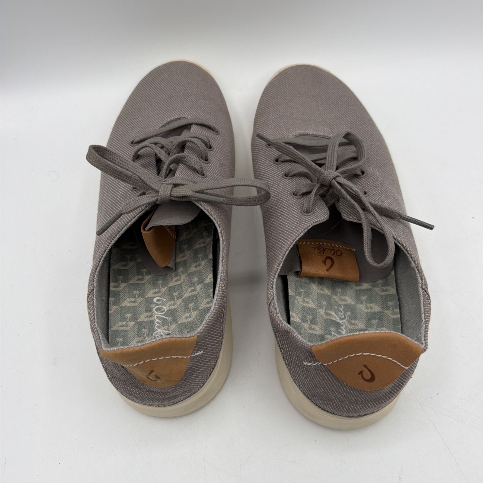 OluKai Sneakers Womens 8 Gray Canvas Low Top Comfort Casual Boat Shoe Leather