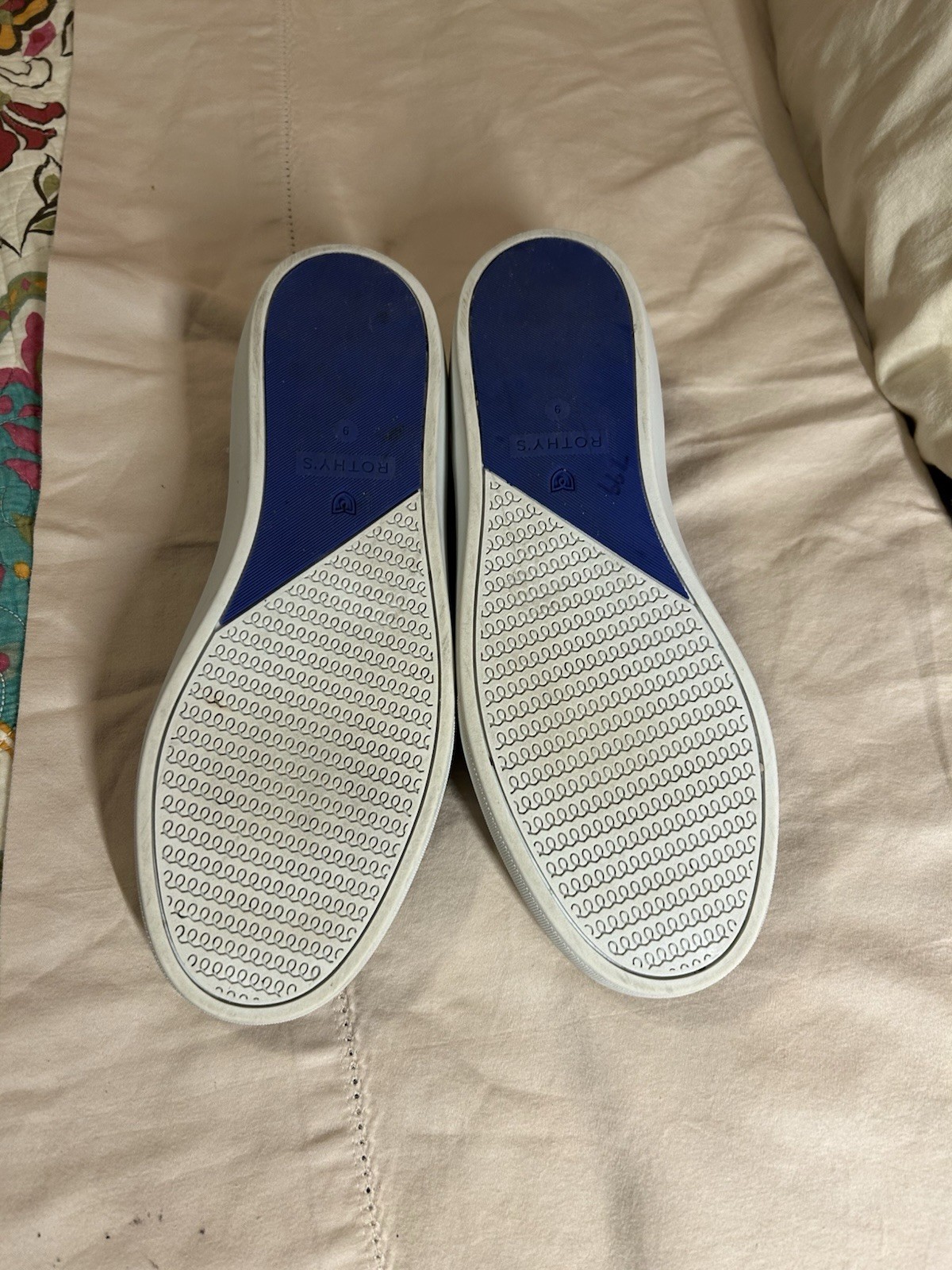 Rothy’s Slip On Women’s Sneakers Navy Blue Knit Size 9 Sustainable Shoes