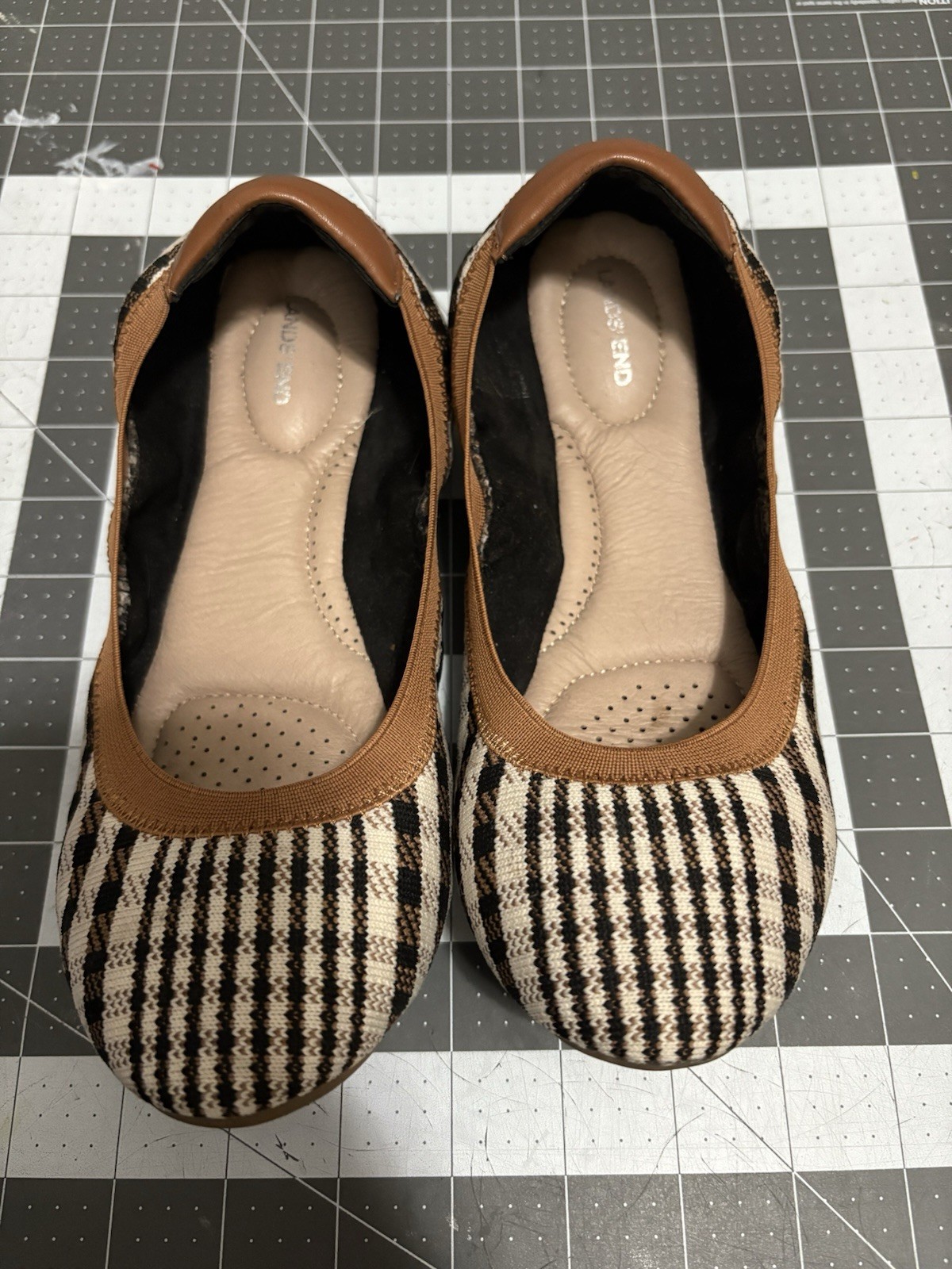 Land’s End slip on shoes – Black White Brown Stripes – Size 8D