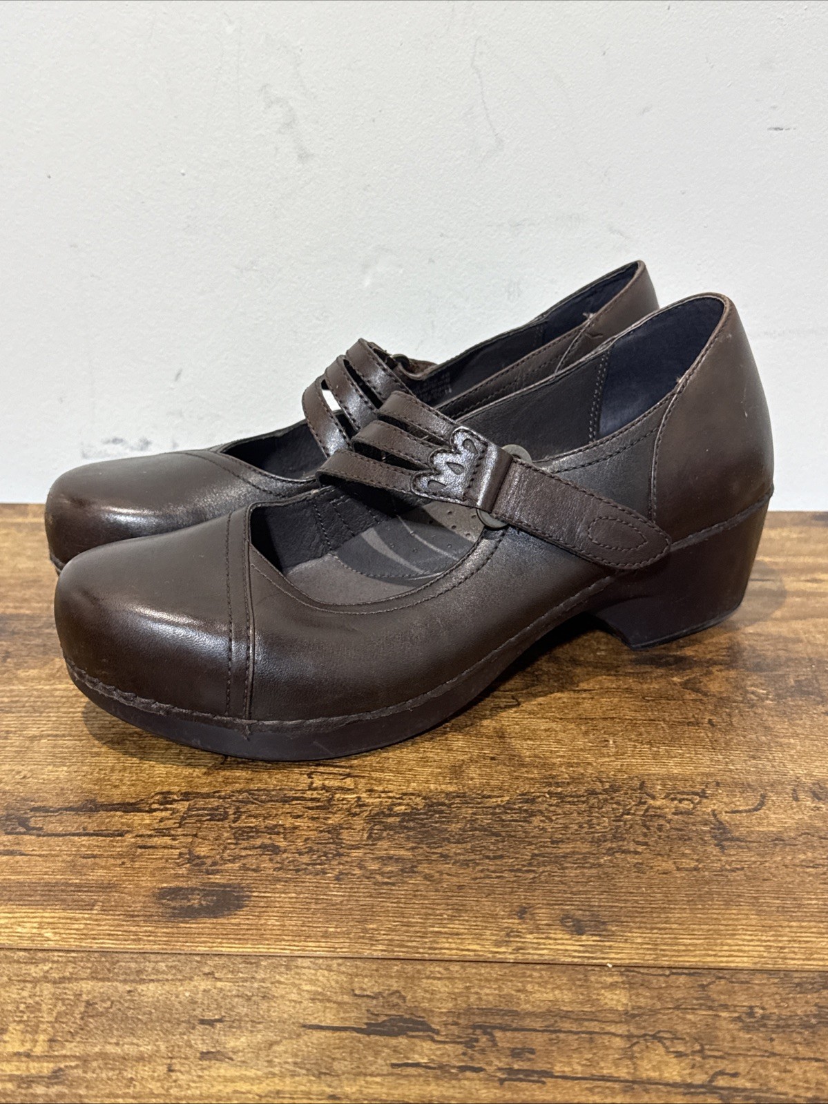 Dansko Mary Jane Comfort Shoes Womens Sz 39 US 9 Dark Brown Leather Clog