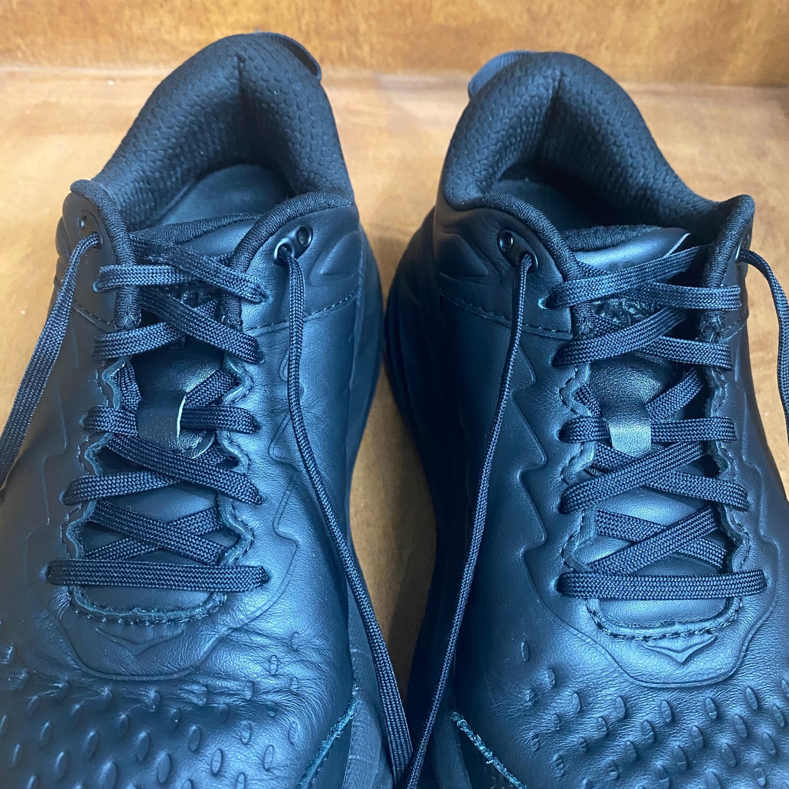 Hoka One One Bondi SR Shoes Womens Size 11 Black Oil Slip Resistant 1110521 BBLC