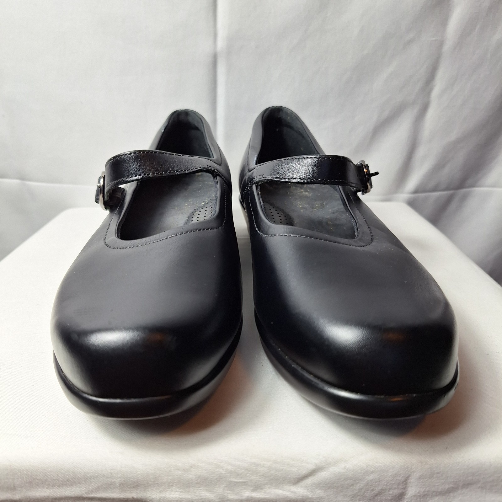 SAS Maria Mary Jane Shoes Sz 10 Black Leather Adjustable Strap Buckle Comfort