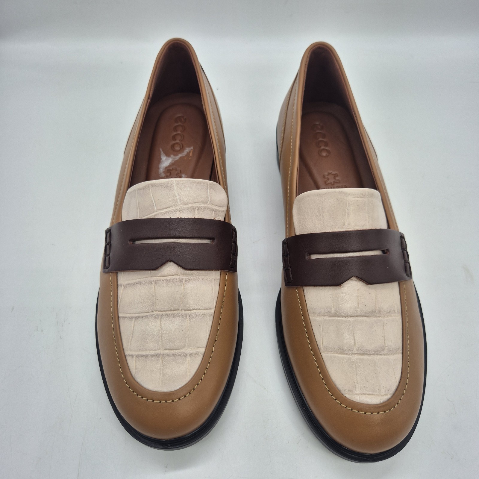 ECCO Women’s Loafers Size 39 Dress Classic 15 Leather Tan Preppy Stone Croc 311