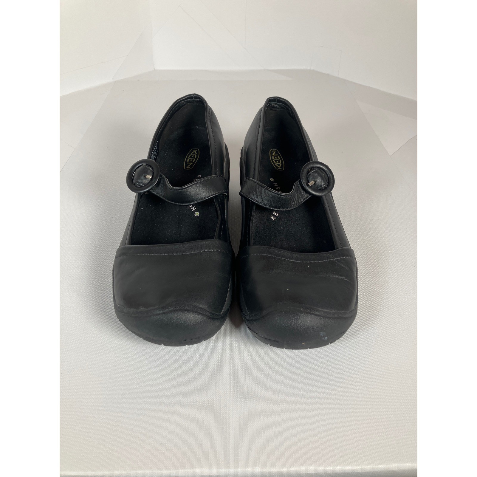 Keen Women 6 Black Leather Mary Jane Slip Resistant Work Shoes 5368-BLCK Cush