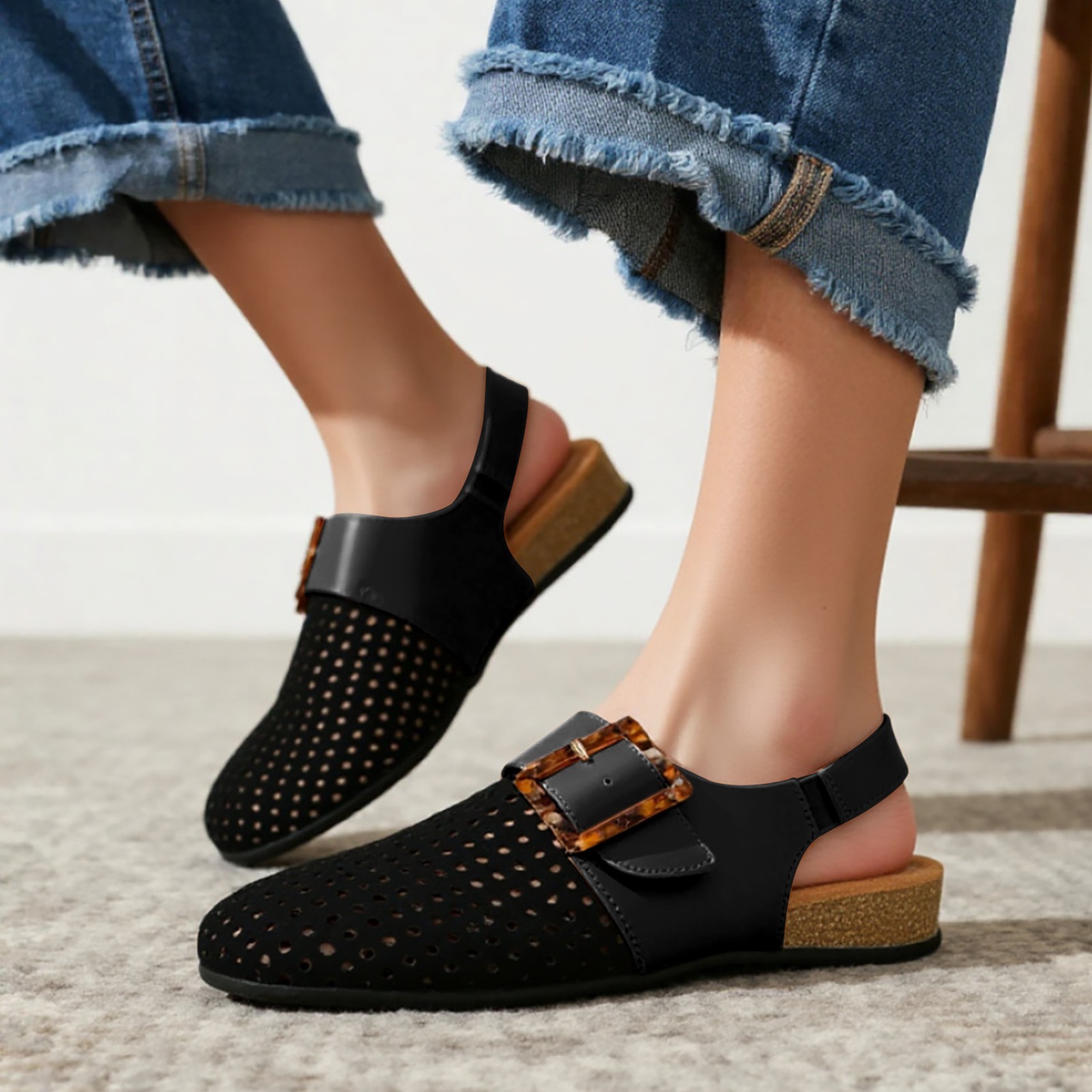 Lurnyet Women’s Genuine Leather Perforated Slingback Buckle Cushioned Clog