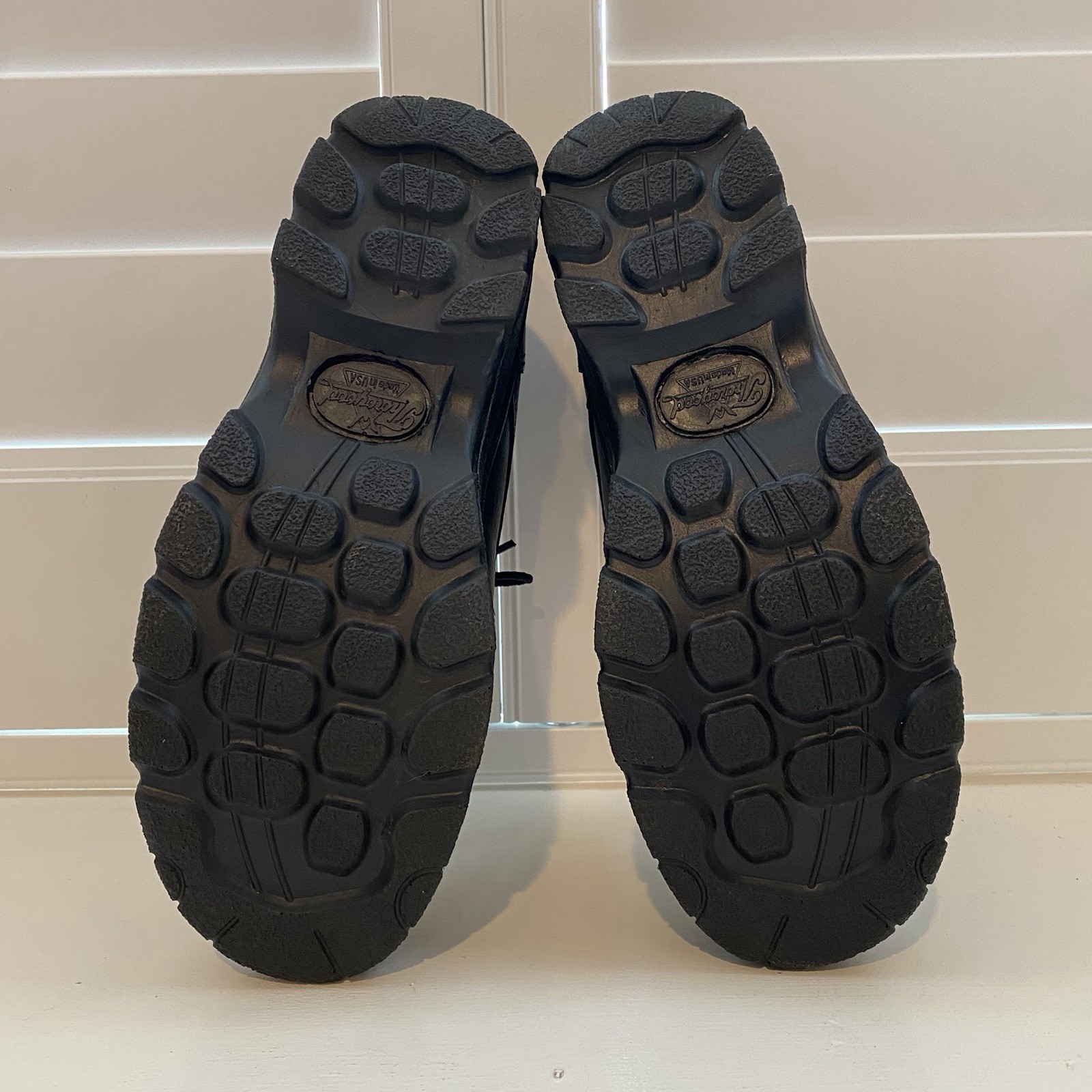 NWOT Thorogood Women’s Soft Streets Series Slip Resistant Oxford Sneaker Size 8