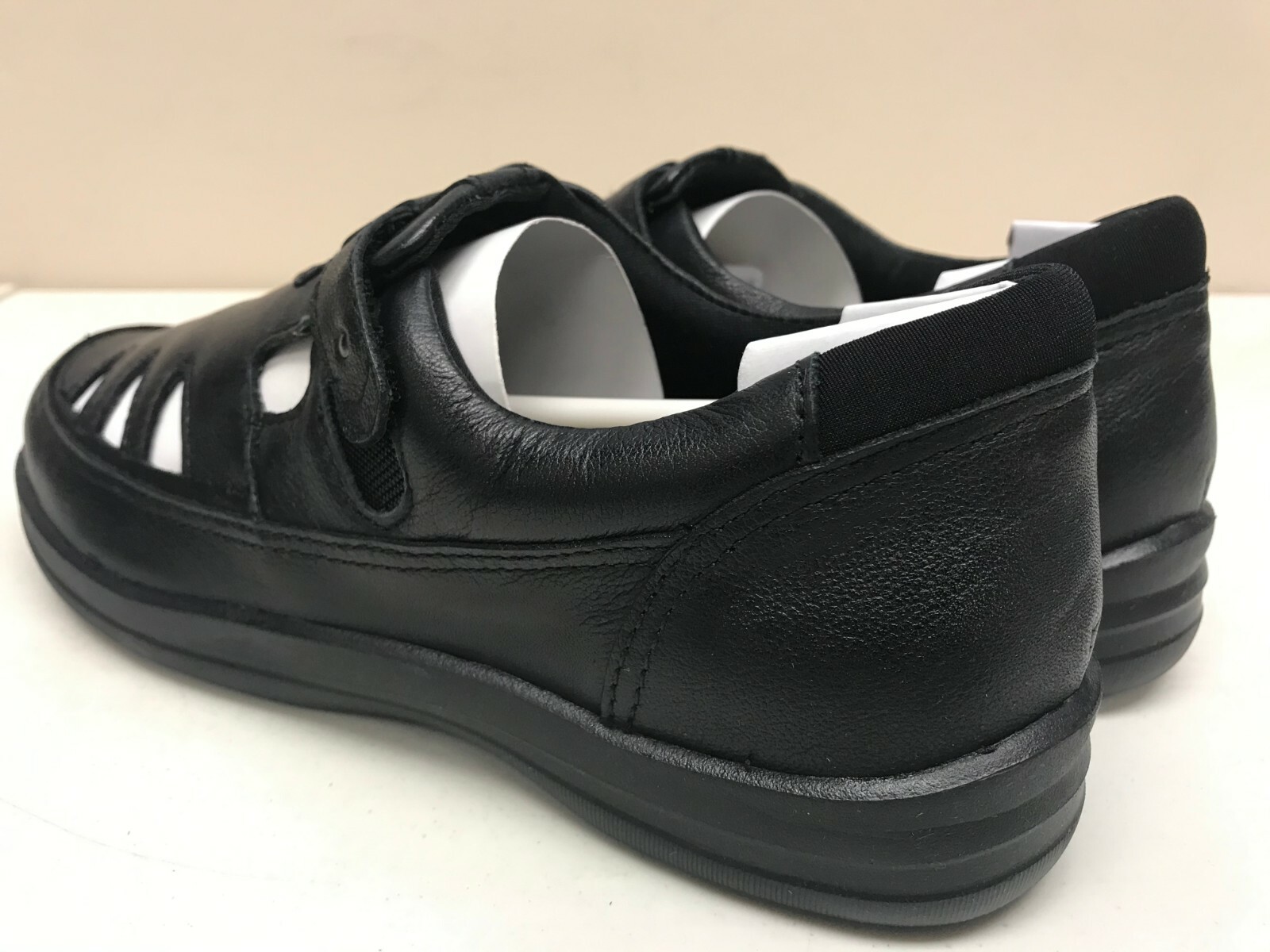 Womens Apex Olivia Fisherman Black Leather Medium A100WM