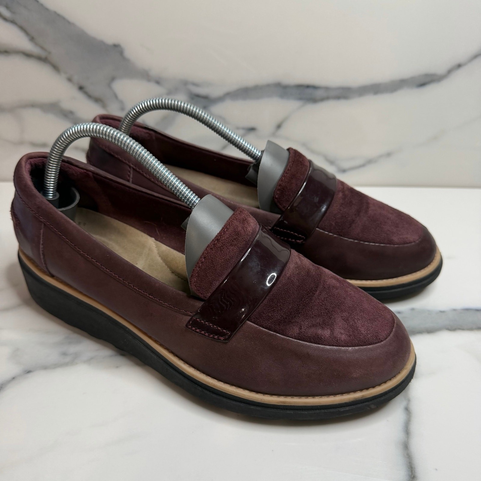 Clarks Women’s Burgundy Slip-On Wedge Sharon Gracie Loafers Sz 7 Comfort Classic