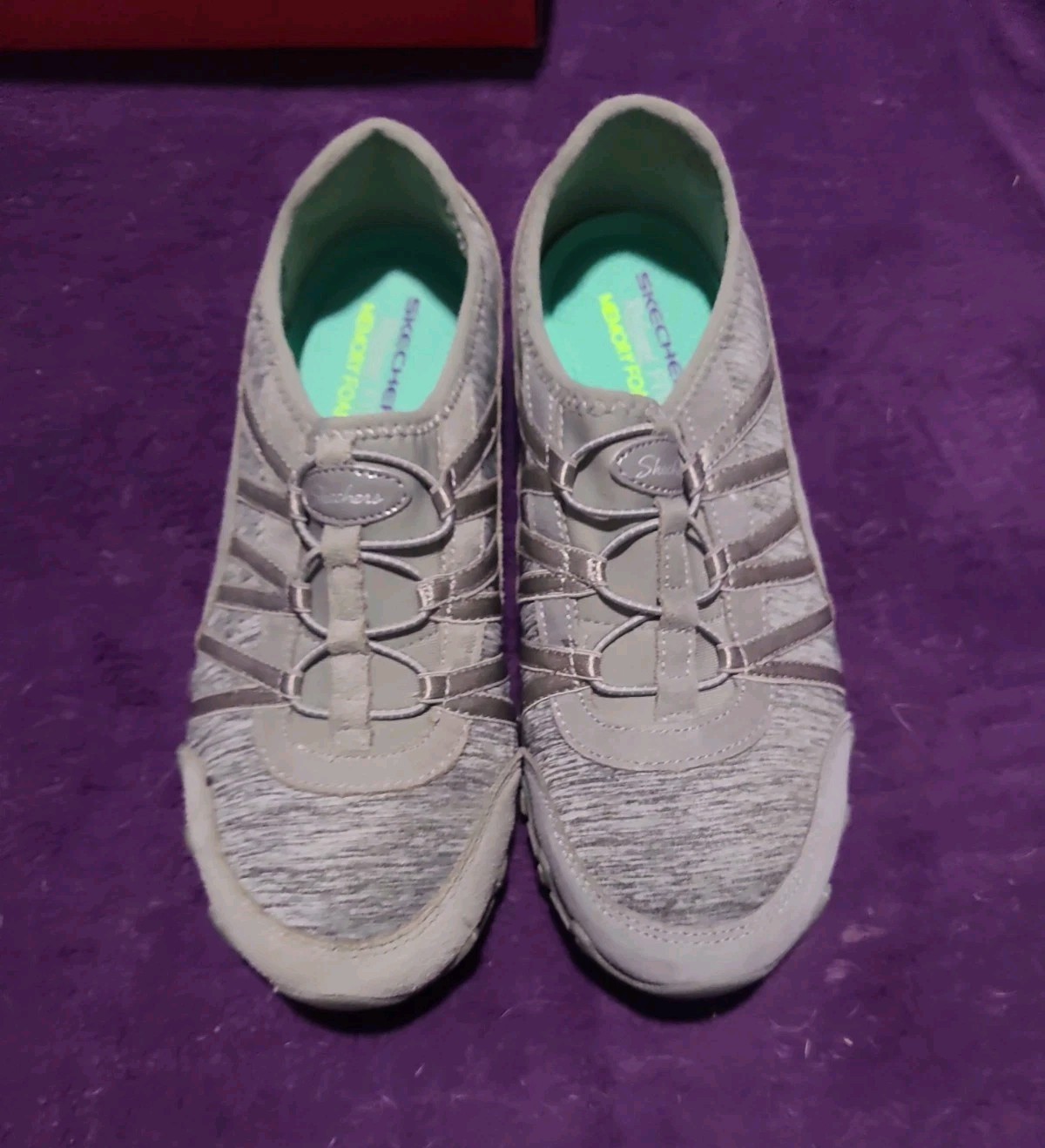 skechers memory foam man-made material gray slip on sneaker size 6.5