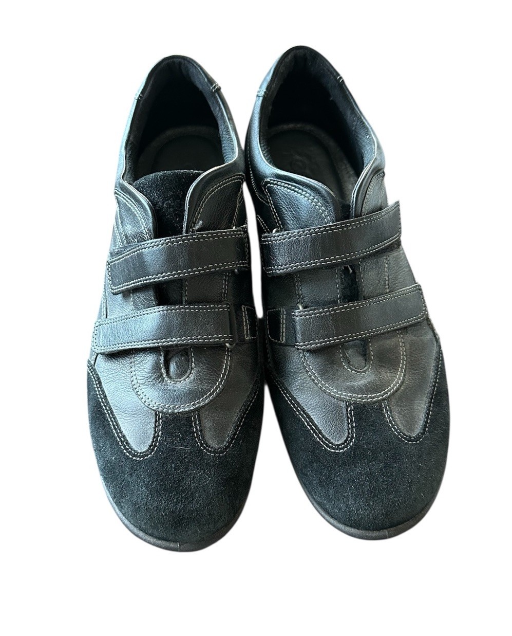 ECCO Women’s Comfort Black Leather Hook & Loop Straps Sneaker Size 9 – 9 1/2 US