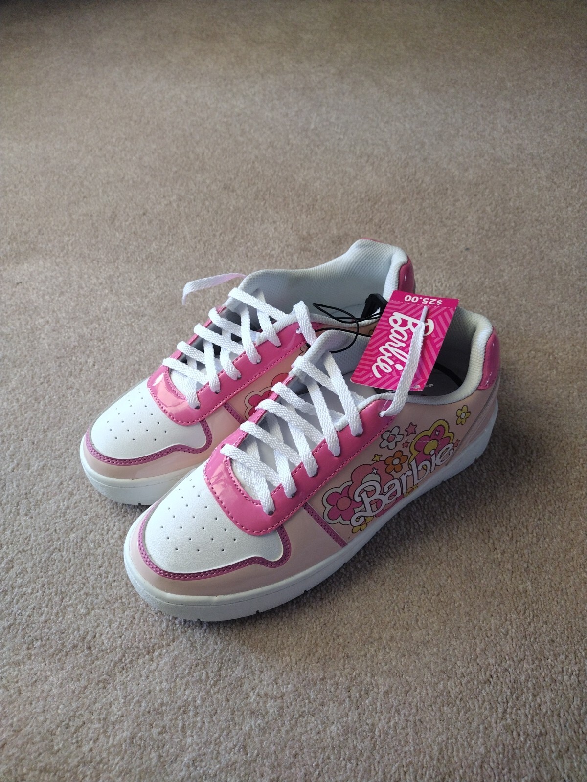 Barbie Women’s Sneakers Pink Size 8 Colorful Flower Print Logo School Vacation