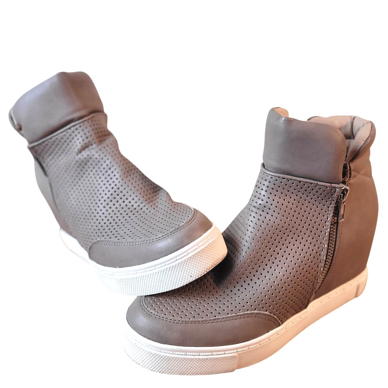Steve Madden Linqsp Taupe Hidden Wedge Sneakers sz 8 Perforated Fashion High Top