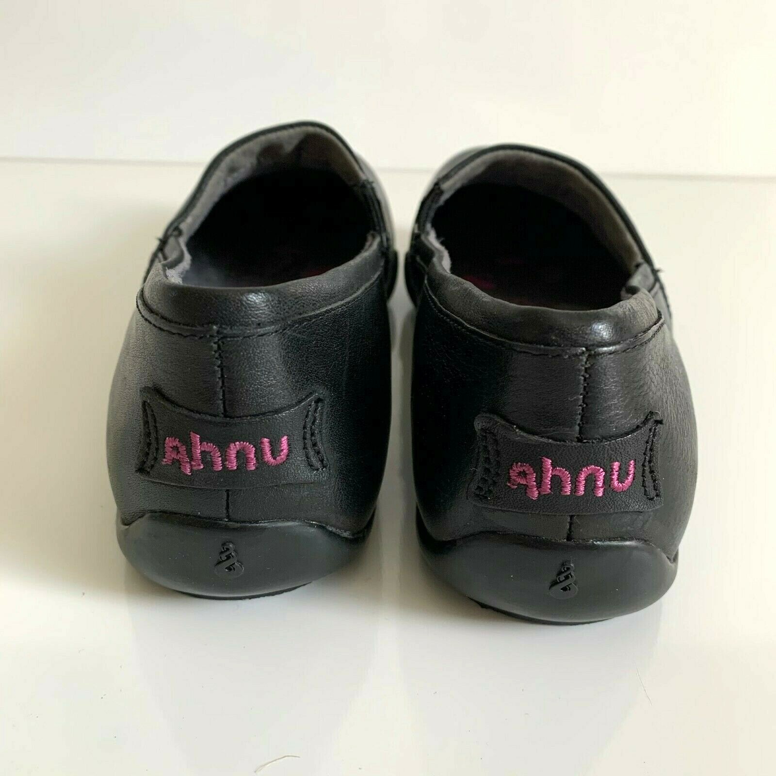 Ahnu womens Jackie Pro leather slip on loafers shoes black slip resistant size 6