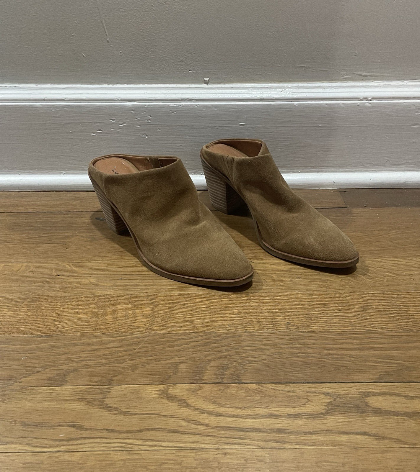 Lucky Brand Sebiki Camel Brown Suede Slip On Mules Almond Toe Size 7 Casual