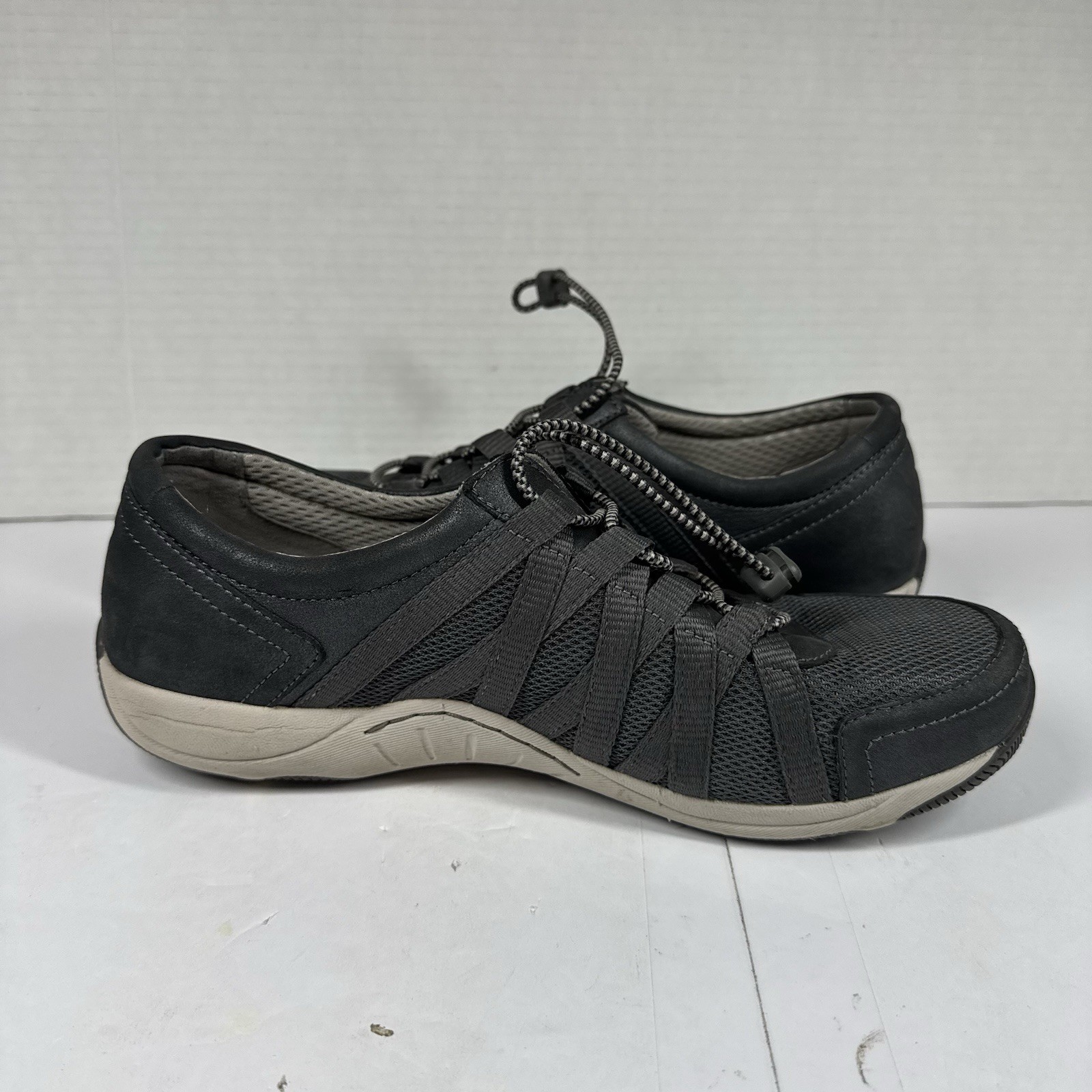 Dansko Shoes Womens 39W Honor Sporty Drawstring Low Top Sneakers Metallic Gray