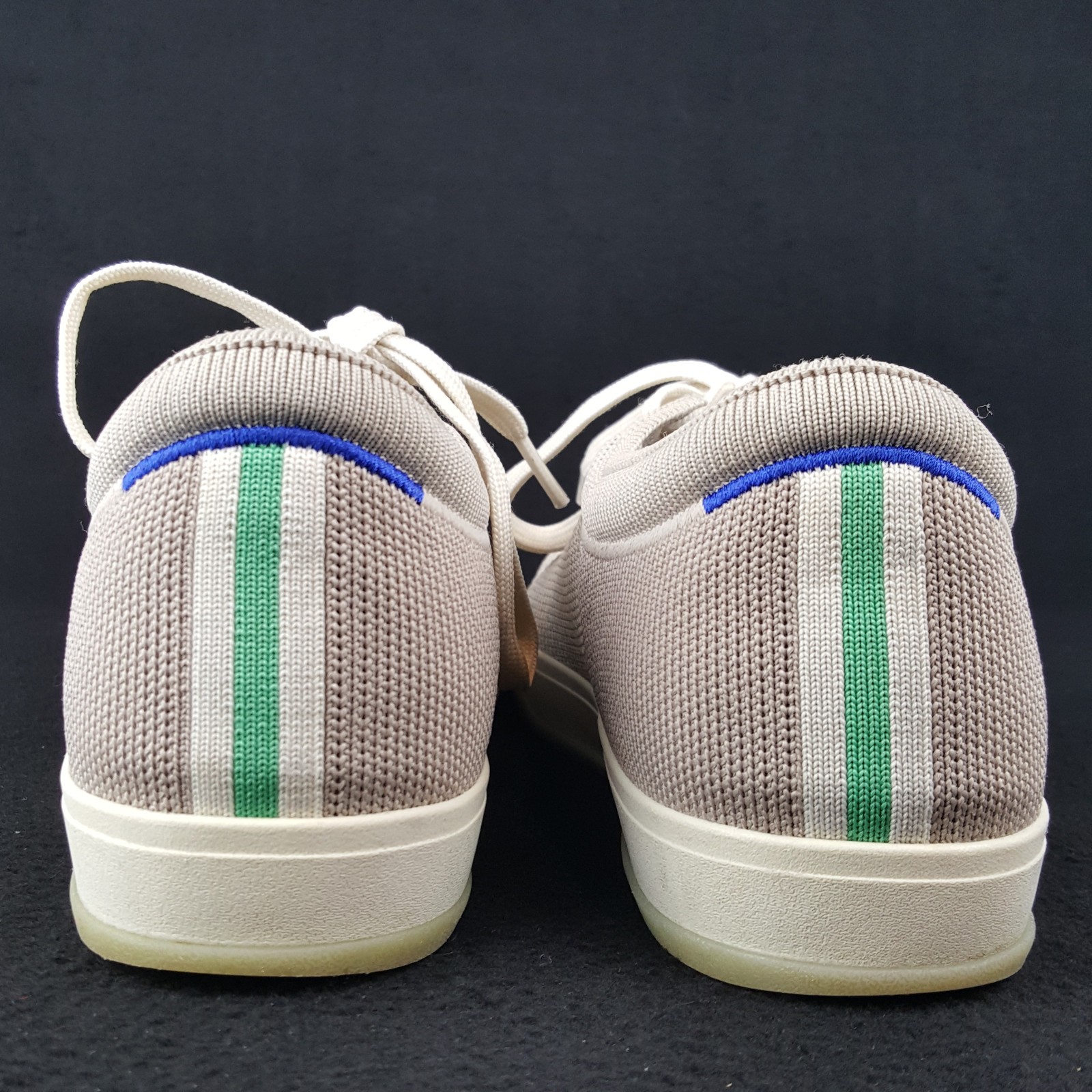 Rothys Womens The Lace Up Sneaker Size 9 in Blonde Cream and Beige