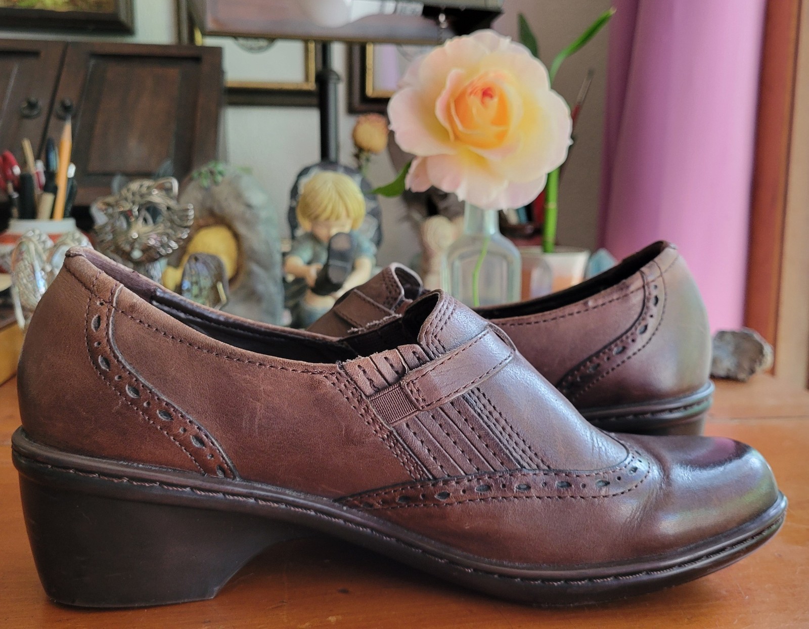 Earth Origins Shoes Womens 8 Brown Carma 2 Leather Clogs Wingtip Slip-ons