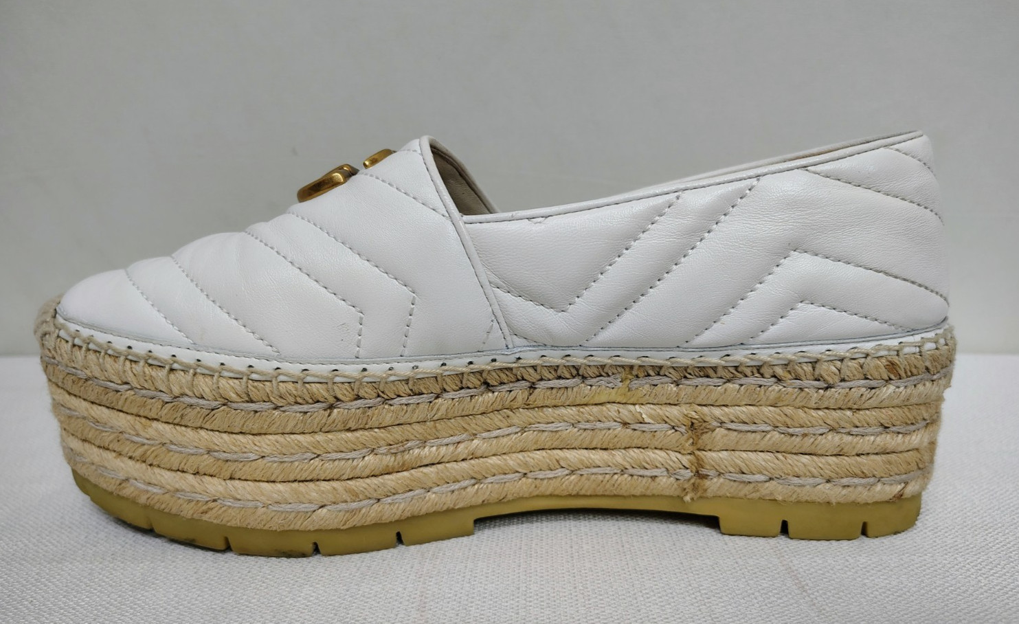 GUCCI SHOES PILAR WHITE CHEVRON LEATHER GG PLATFORM ESPADRILLE $790 39.5 US 9.5