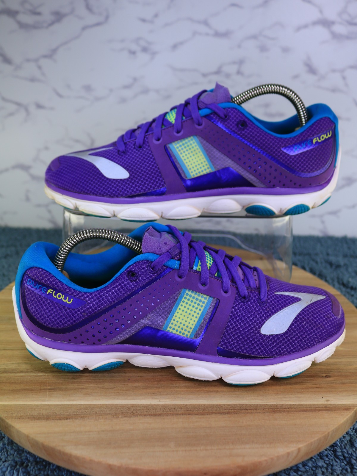 Brooks Pure Flow Mesh Purple Neon Green Low Running Sneaker 1201801b524 Womens 9