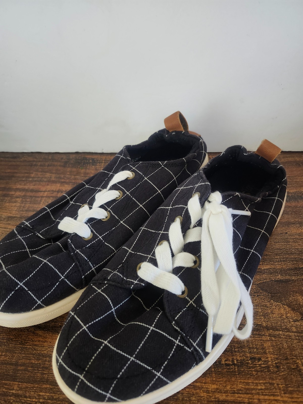 Spenco Casual low-top sneakers Size 8B