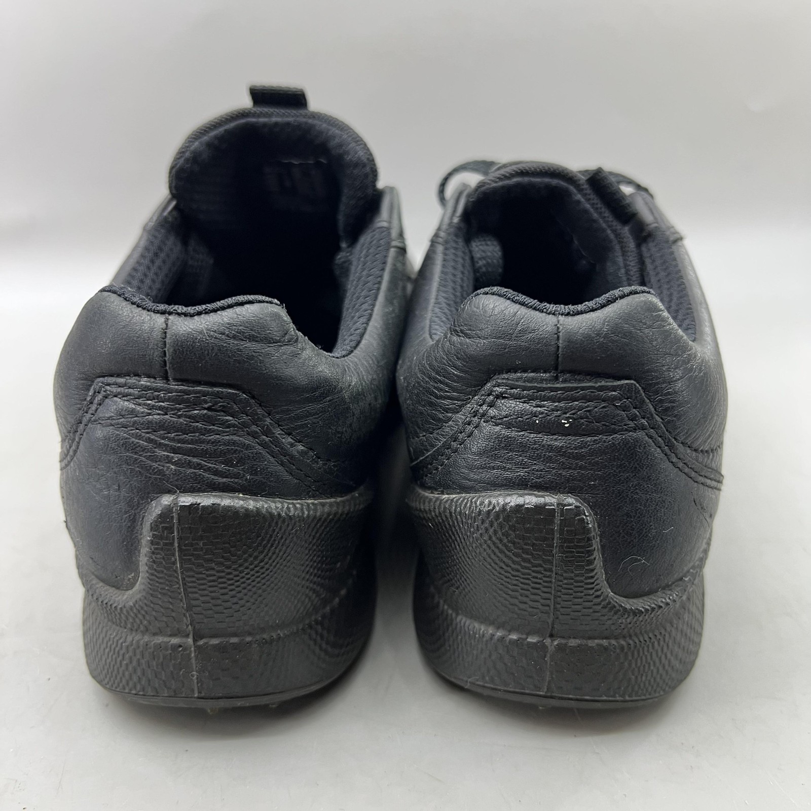 Ecco Golf Biom Hybrid Shoes Women Size 7 7.5 Black Leather Spikeless Sneakers