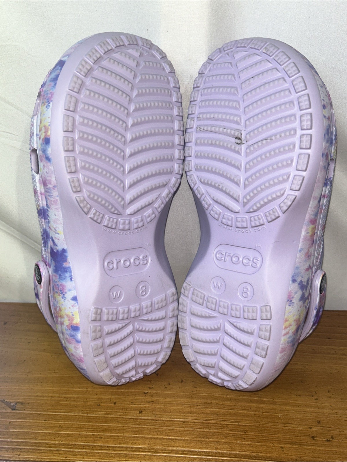 Crocs Classic Platform Clogs with a tie-dye pattern. Size 8