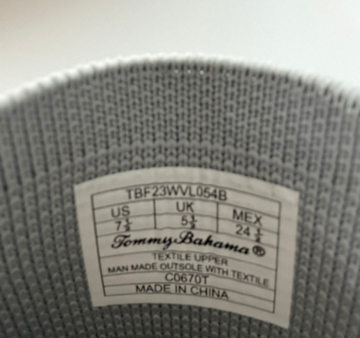 Tommy Bahamas Women’s Canvas Slip On Sneakers Gray/Brown Size 7.5 – Pre-owned