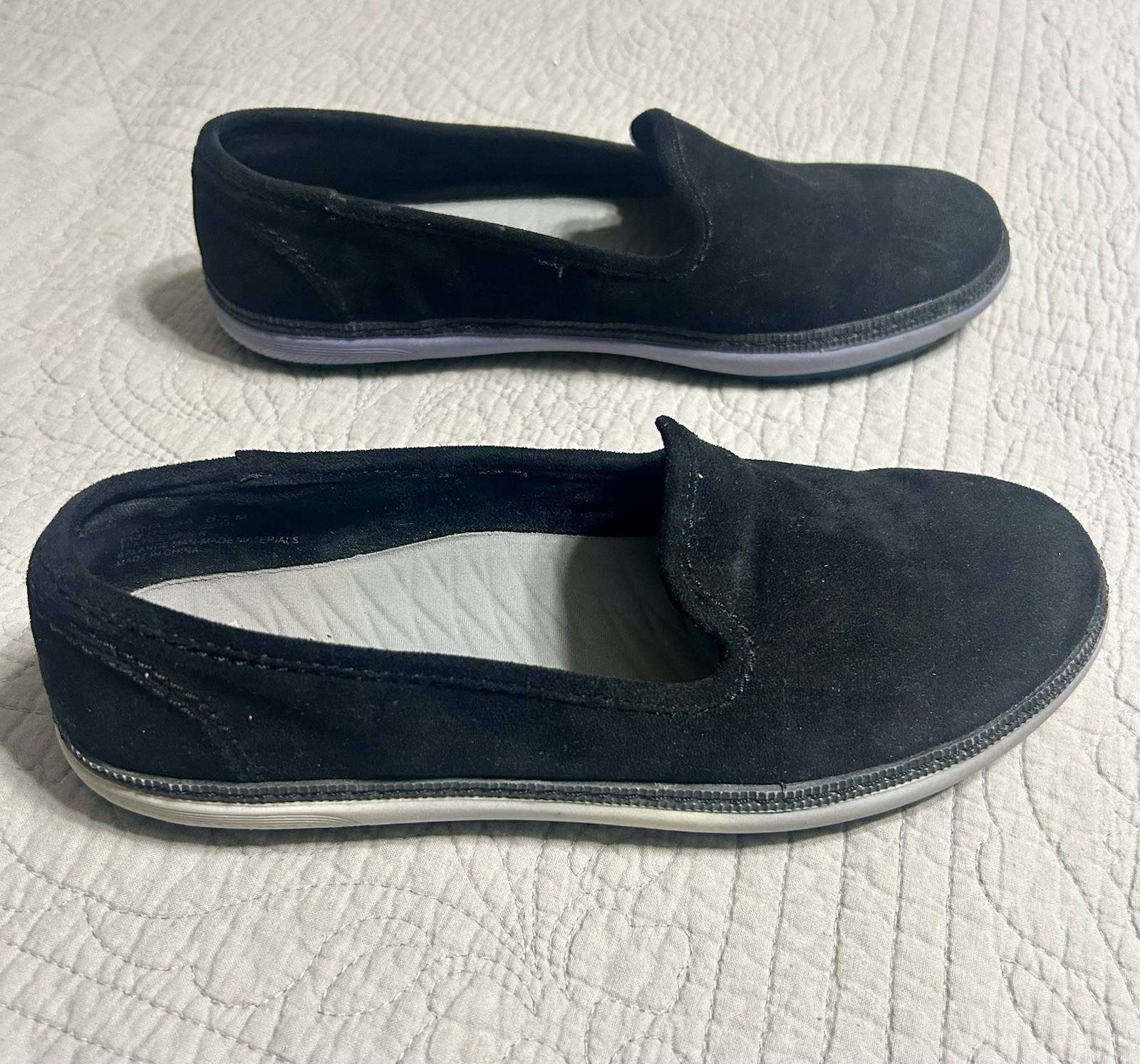 Baretraps Ladies Suede Black Slip On Shoes Size 8.5 Fall Winter Casual Comfort