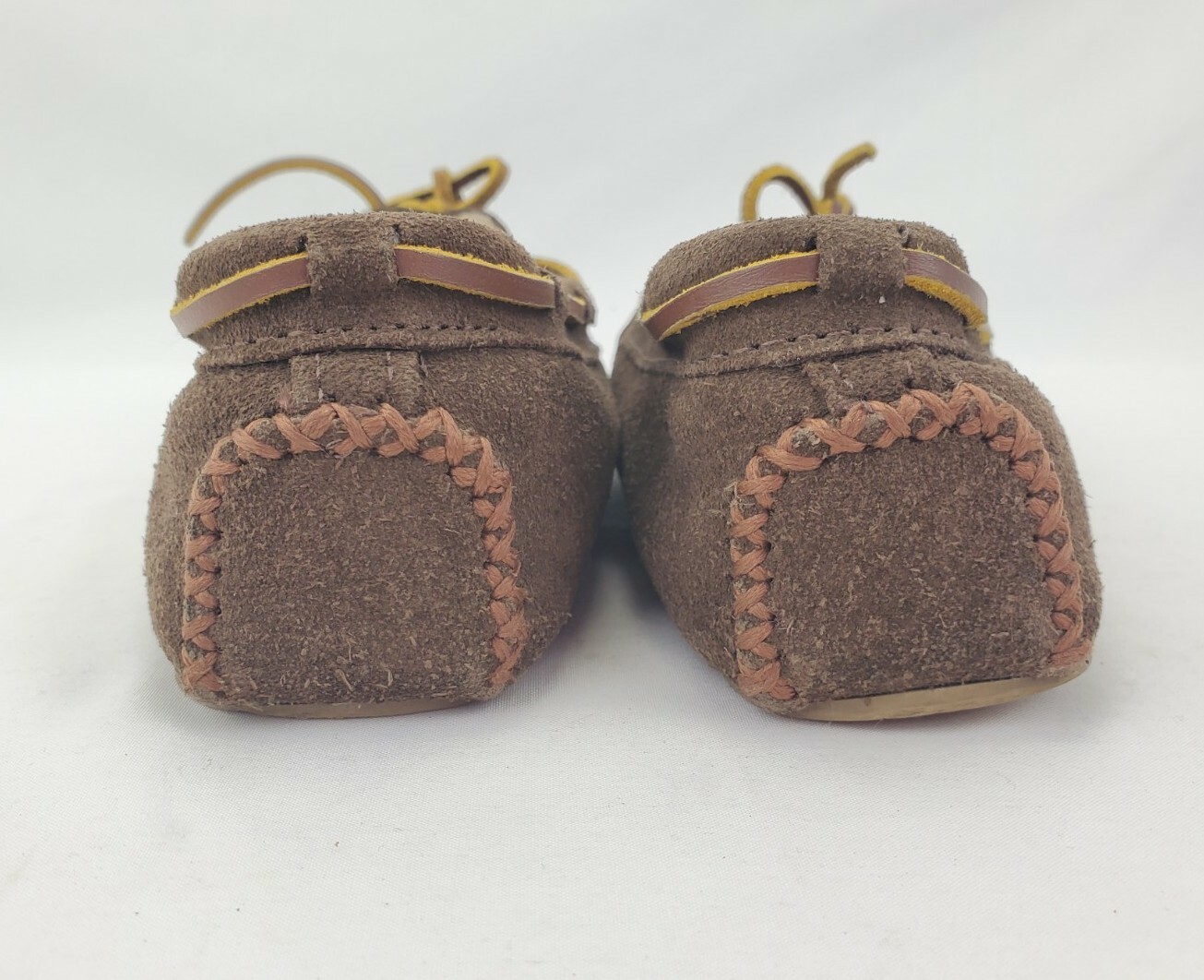 Minnetonka Moccasin Loafers Ws 6 Brown Suede Pile Lined Rawhide Boat Lacing 4012