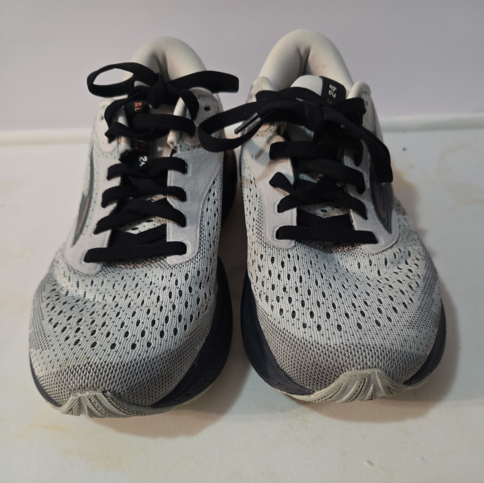 Brooks Shoes Womens Adrenaline GTS 24 Size 7 Mercury Ebony Copper Running